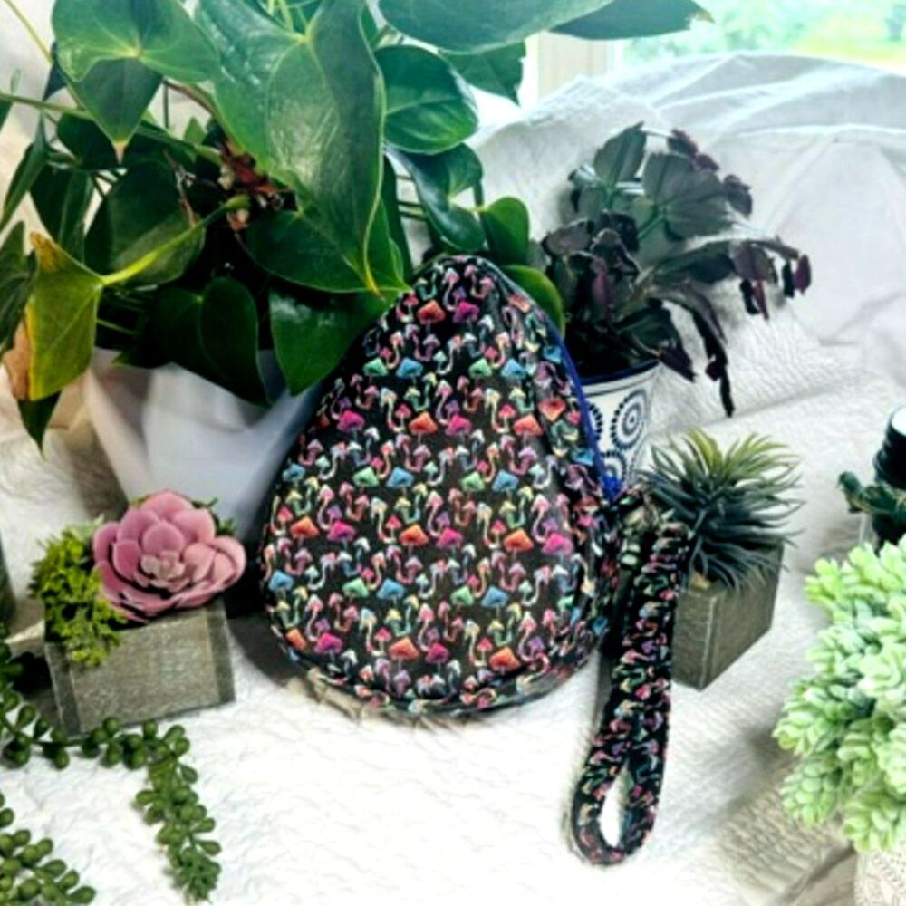 Dew Drop Purse - Handmade Vinyl Mushroom / Floral Pattern